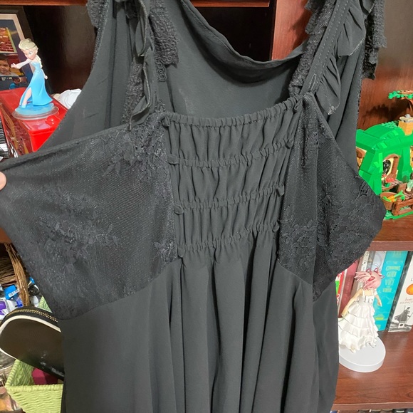 Gothic Lolita Dress - Picture 4 of 4